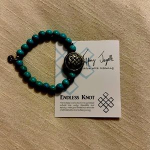 Tiffany Jazelle Endless Knot Turquoise. excellent Used condition